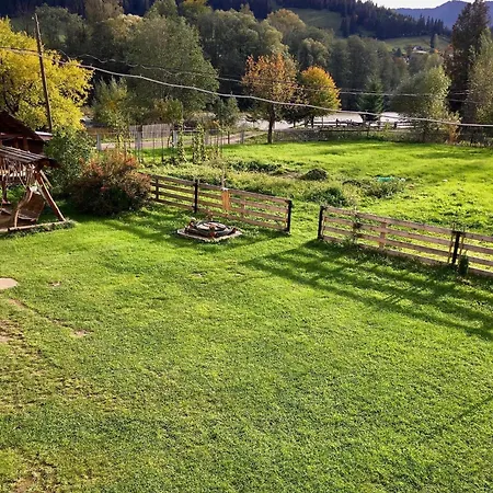 Shum Cheremosha Guest house 3*